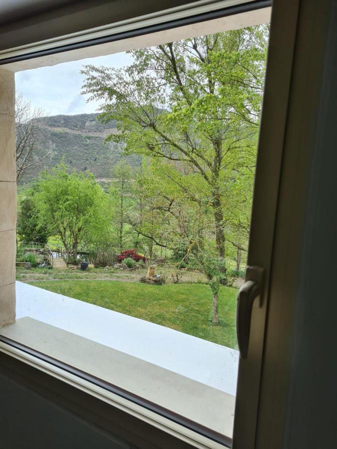 Gite Du Vallon Des Sources Мійо Екстер'єр фото